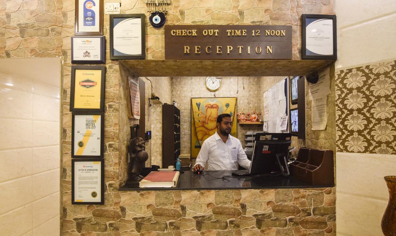 Hotel Varuna Varanasi Bagian luar foto
